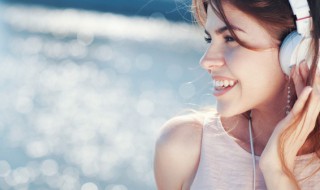 又是九月九歌词 又是九月九歌词是什么意思