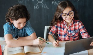 绷怎么读(绷怎么读组词)