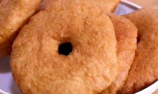 油饼怎样做既简单又好吃 油饼怎么做简单又好吃