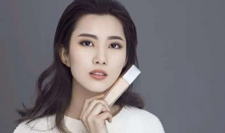 化妆品中常见的粉底作用通常不包括（化妆品中常见的粉底作用通常不包括）