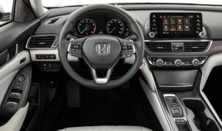 凯美瑞触屏没反应（凯美瑞触屏没反应怎么办）