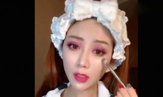 化妆教程（化妆教程学生淡妆）