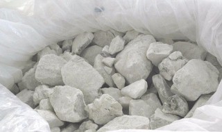 生石灰吸潮后怎么处理（生石灰吸潮后怎么处理掉）