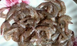 怎么剥虾仁去虾线 剥好的虾怎么去虾线