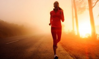 早上晨跑的心情说说(晨跑说说心情短语)