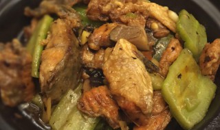 草鱼和苦瓜怎么做 草鱼和苦瓜怎么做才好吃