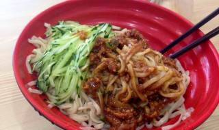 微波炸酱面怎么做 炸酱面怎么做酱