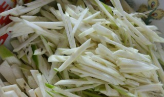 油泼嫩茭白怎么做 红油茭白的做法