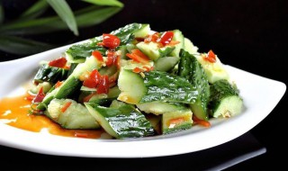 凉拌爽脆黄瓜怎么做(凉拌爽脆黄瓜怎么做好吃)