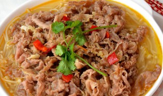 麻辣银芽烫肥牛怎么做 麻辣银芽烫肥牛怎么做好吃