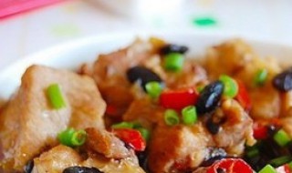 新豉汁蒸排骨怎么做（豉汁蒸排骨用什么豆豉）