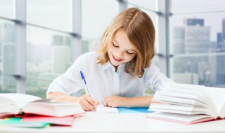 鹿柴古诗的意思是啥（鹿柴古诗鹿柴的意思）