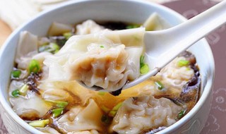 鲜肉虾仁抄手怎么弄（鲜肉虾仁抄手怎么弄的）