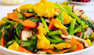 茼蒿炒鸡蛋怎么做（茼蒿炒鸡蛋怎么做才好吃）