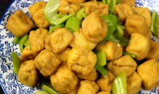 油焖豆腐泡的做法 油焖豆腐泡的做法大全家常