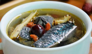 芦荟炖乌鸡怎么做（芦荟炖乌鸡怎么做才好吃）