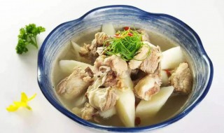 薯仔莲子煲猪排骨怎么做 薯仔莲子煲猪排骨怎么做好吃