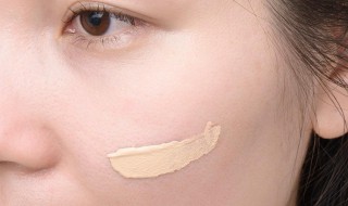 防晒在粉底前还是后（防晒粉底前用还是粉底后用）