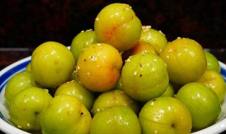 晒李子干的做法 晒李子干的做法视频