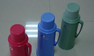 新水瓶第一次怎么清洗（新水瓶第一次怎么清洗才能使用）