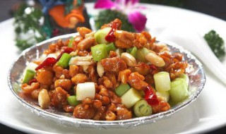 DIY糖醋酸辣鸡丁怎么做 diy糖醋酸辣鸡丁怎么做