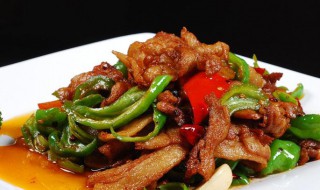 农家小炒骨怎么做 炒鸡小骨的做法