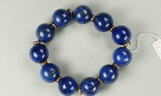 青金石如何盘玩 青金石盘玩后什么样子