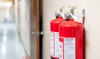 5点灭火器的使用注意事项（灭火器操作注意事项四点）