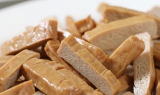 香干肉丝炒西芹怎么做 如何做香干肉丝炒西芹