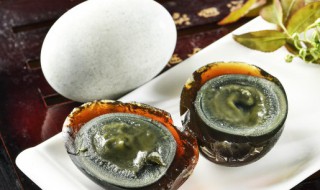 爆炒皮蛋的做法 爆炒皮蛋的做法和配料