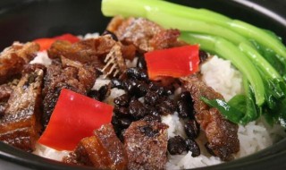 煲仔饭放什么蔬菜（煲仔饭可以放什么蔬菜）