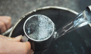 勾兑酒与粮食酒怎么区别 粮食酒和勾兑酒怎样区别