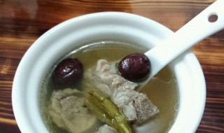 麦冬石斛排骨汤怎么做 麦冬石斛煲排骨