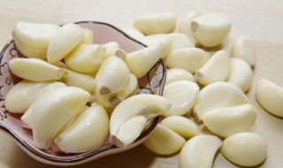 蒜发绿了还能吃吗 蒜发绿了还能吃吗有毒吗