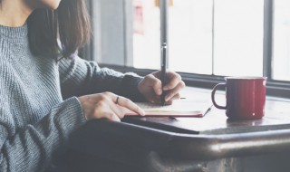 世界上最美的100句歌词（世上最美的歌歌词）