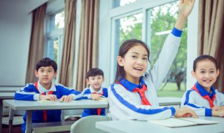 关于节日的英语手抄报（关于节日的英语手抄报简单又漂亮）