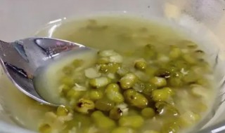 瓜皮绿豆汤的做法（绿豆西瓜皮汤的做法）
