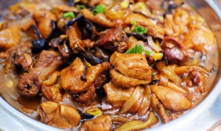 美味的小鸡炖蘑菇的做法 美味的小鸡炖蘑菇的做法窍门