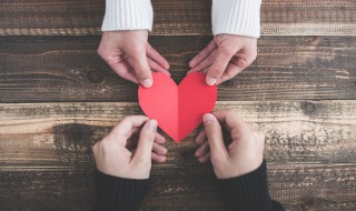 快手最火的句子爱情(快手上最火的爱情句子)