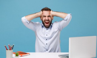 怎么格式化整个电脑（怎样格式化整个电脑）