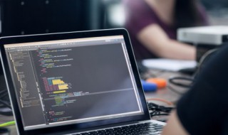 电脑上斜杠怎么打出来 电脑上斜杠怎么打出来啊