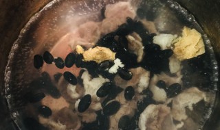 回族黑豆黄芪红枣牛肉汤的做法 红枣黑豆黄芪粥的做法