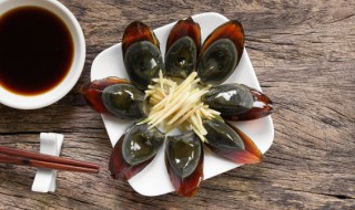 剁椒皮蛋豆腐的做法 剁椒皮蛋豆腐的做法窍门