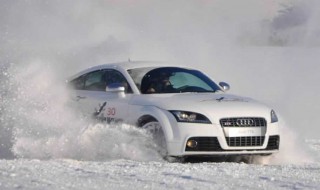 雪地下坡车打滑怎么办 雪地下坡车打滑怎么办视频