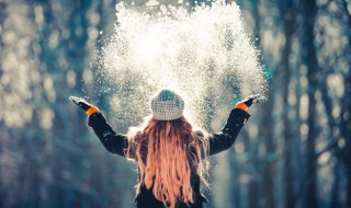 道路结冰温度是多少度（下雪道路结冰多少温度能化）