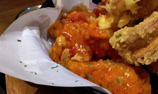 炸鸡甜辣酱是怎么做的 炸鸡甜辣酱是如何做的