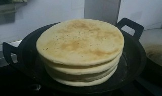 锅盔发面技巧 锅盔发面技巧视频教程