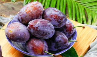 西梅泥怎么做给宝宝吃（婴儿怎么吃西梅泥）