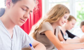 青霄是什么意思（鹤舞青霄是什么意思）