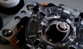 方档摇杆使用教程技巧（摇杆方档怎么适应）